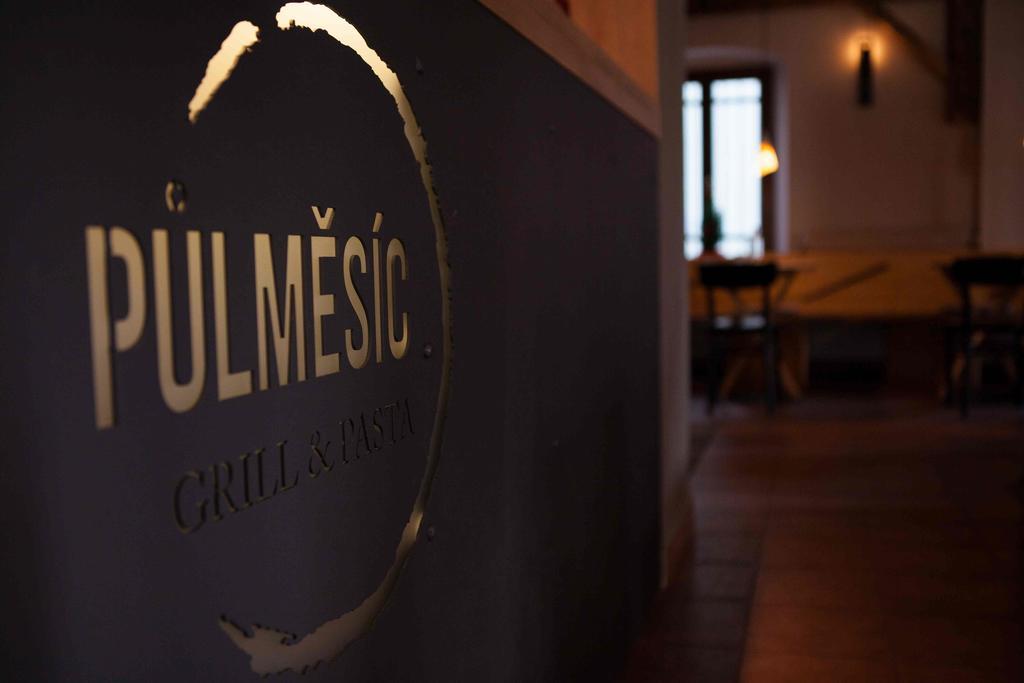 Pension Pulmesic Jablonec nad Nisou Esterno foto